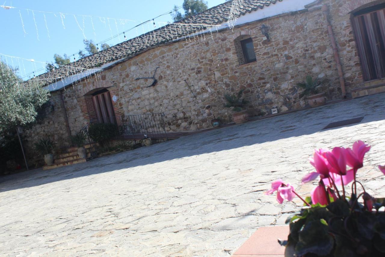Ponte Calatrasi Agriturismo Roccamena المظهر الخارجي الصورة